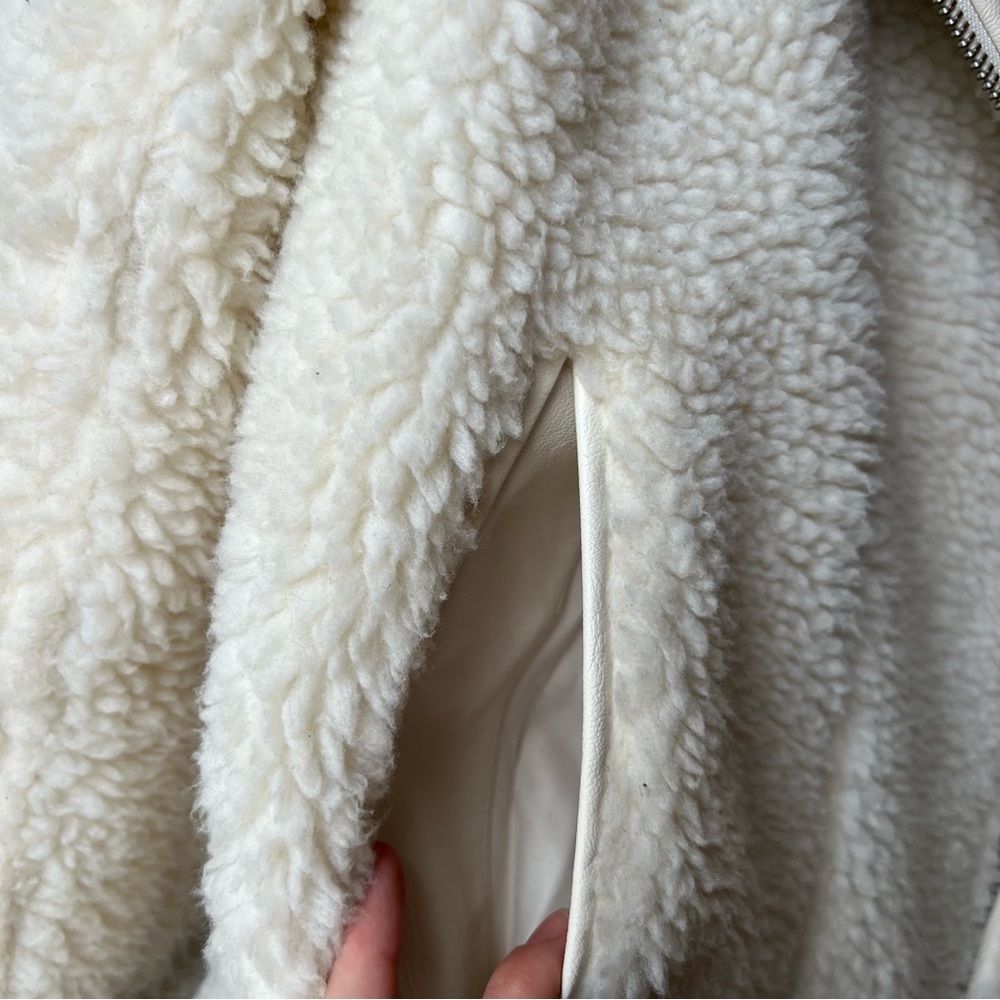 Levi's Off-White Teddy Jacket Coat Small Cozy Cottagecore - Picture 9 of 12